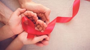 Pentingnya Menjaga Kerahasiaan Status HIV